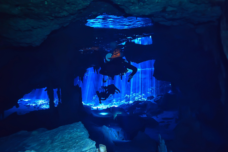 Team Building Mallorca: Exceptional Venues For Corporate Retreats 9 Aquatic Pirate Cave Exploration